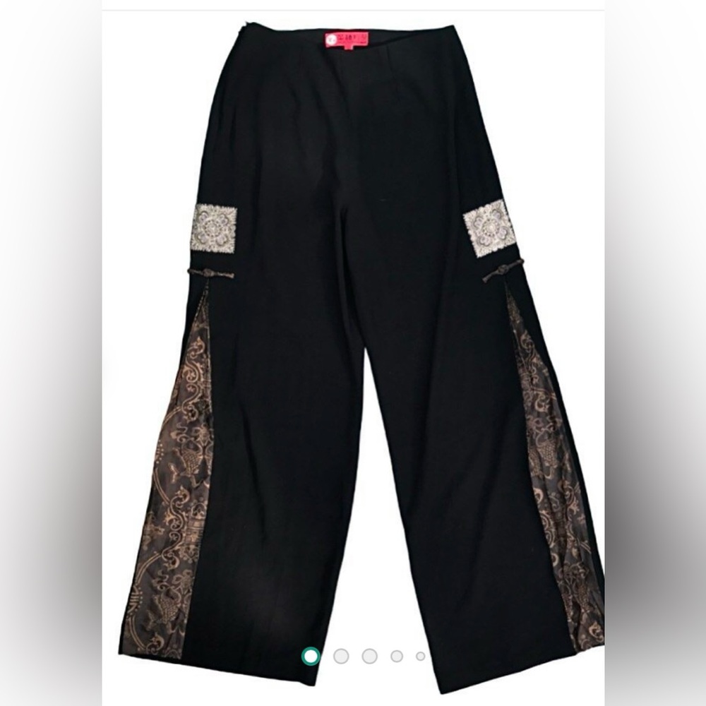 Asian inspired vintage flare pants embroidery peekaboo pleats black size medium